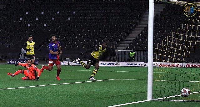 2020 11 21 yb-fc basel 033